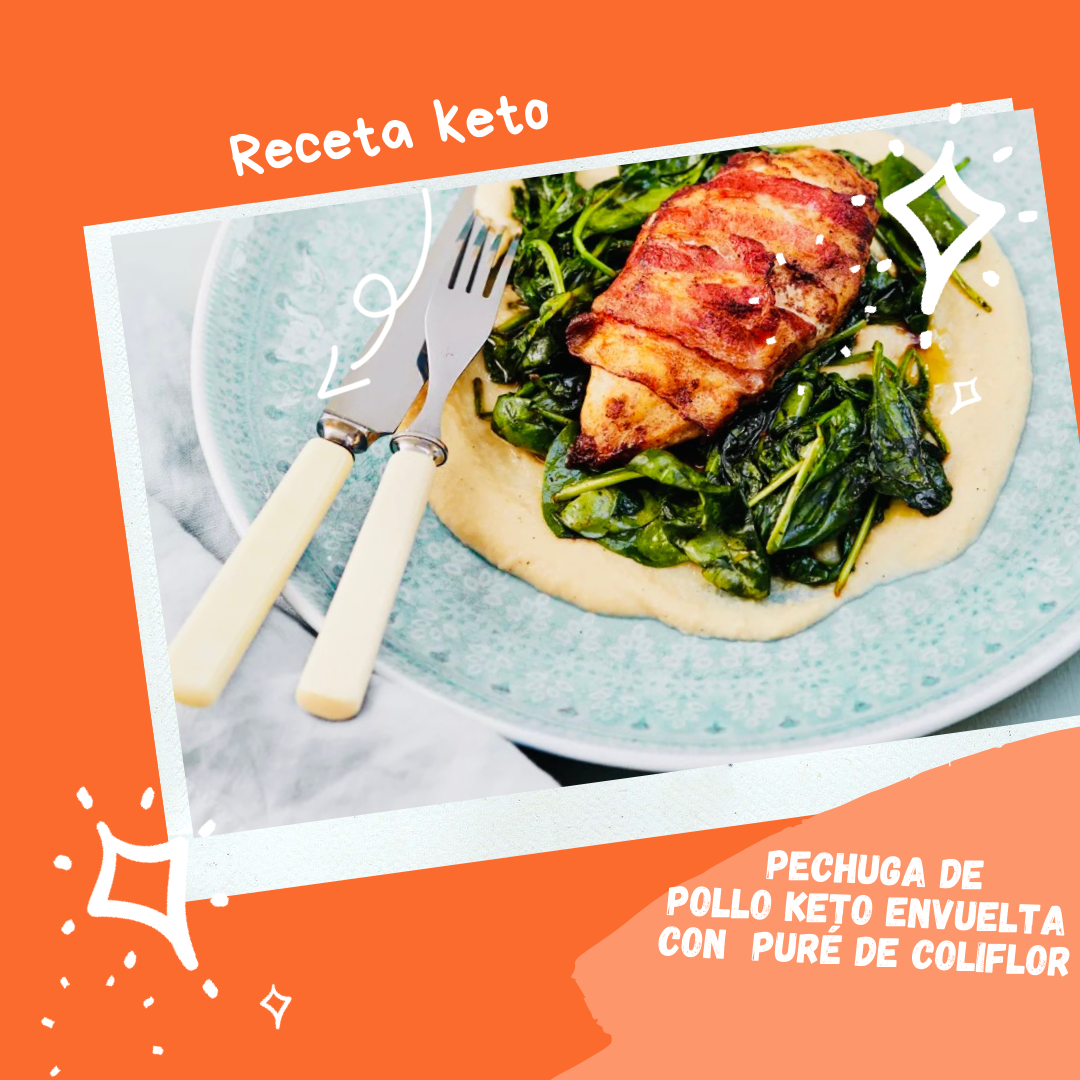 Pechuga de pollo keto envuelta en panceta con puré de coliflor